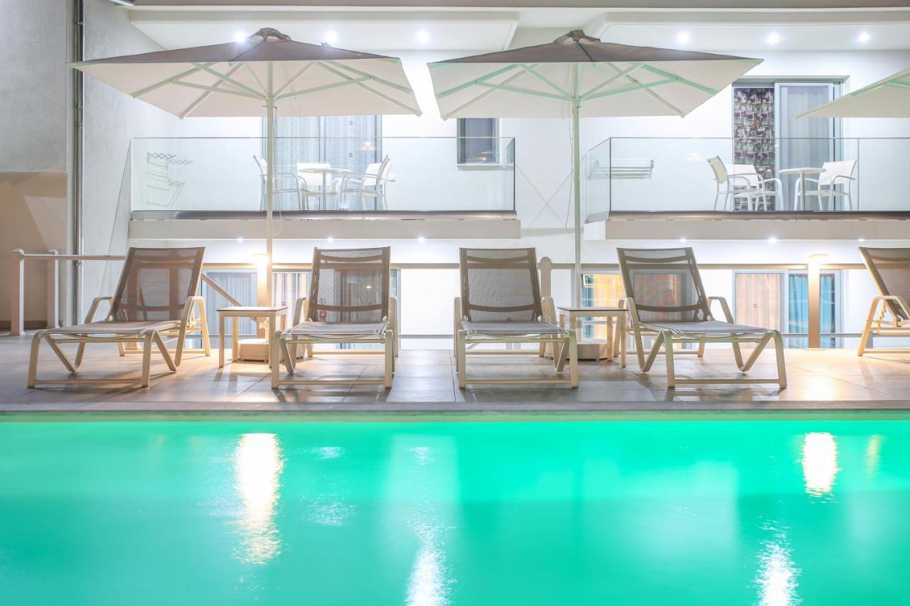 The Elegant Apartments Potos Exterior photo