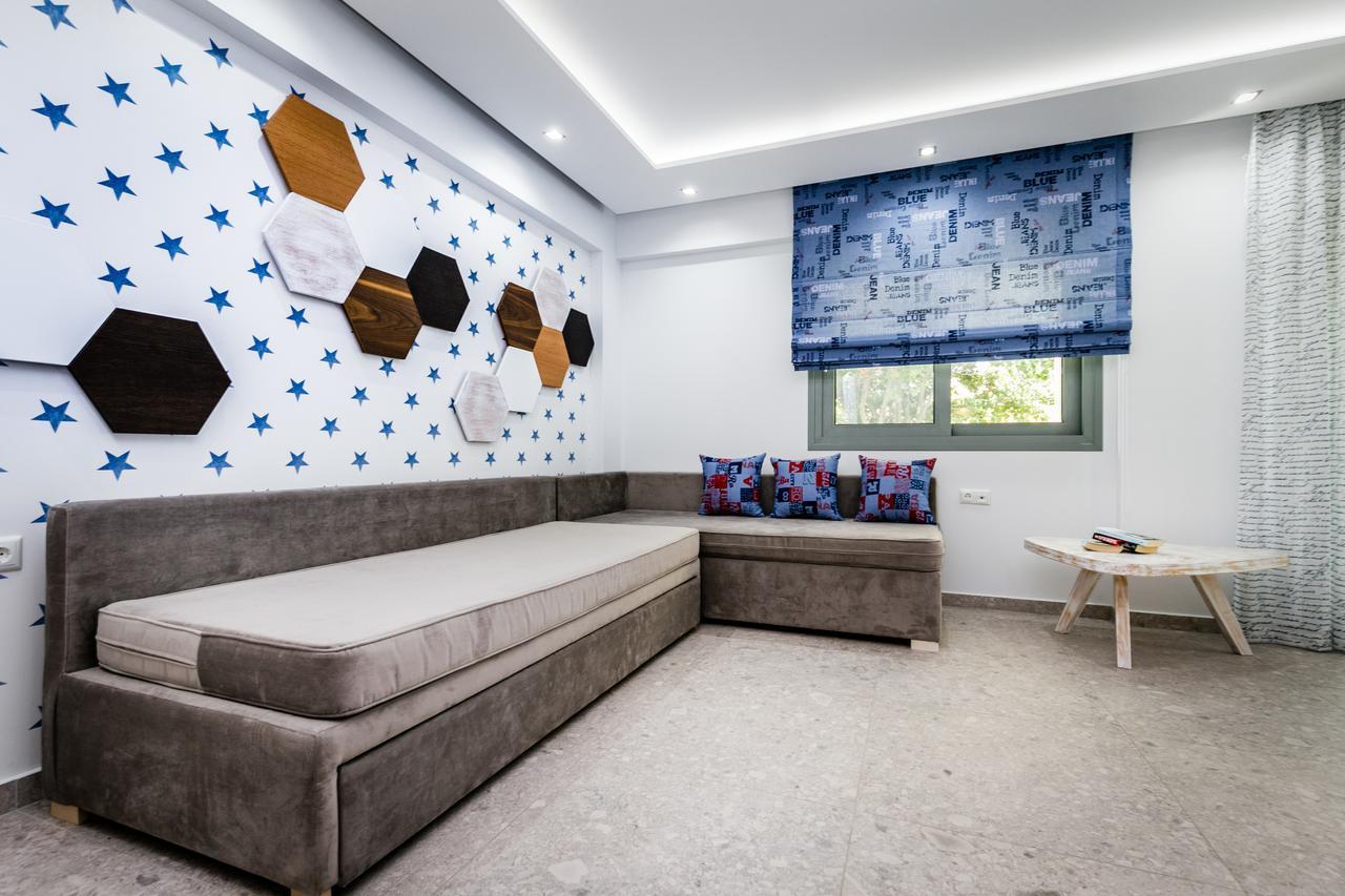 The Elegant Apartments Potos Exterior photo