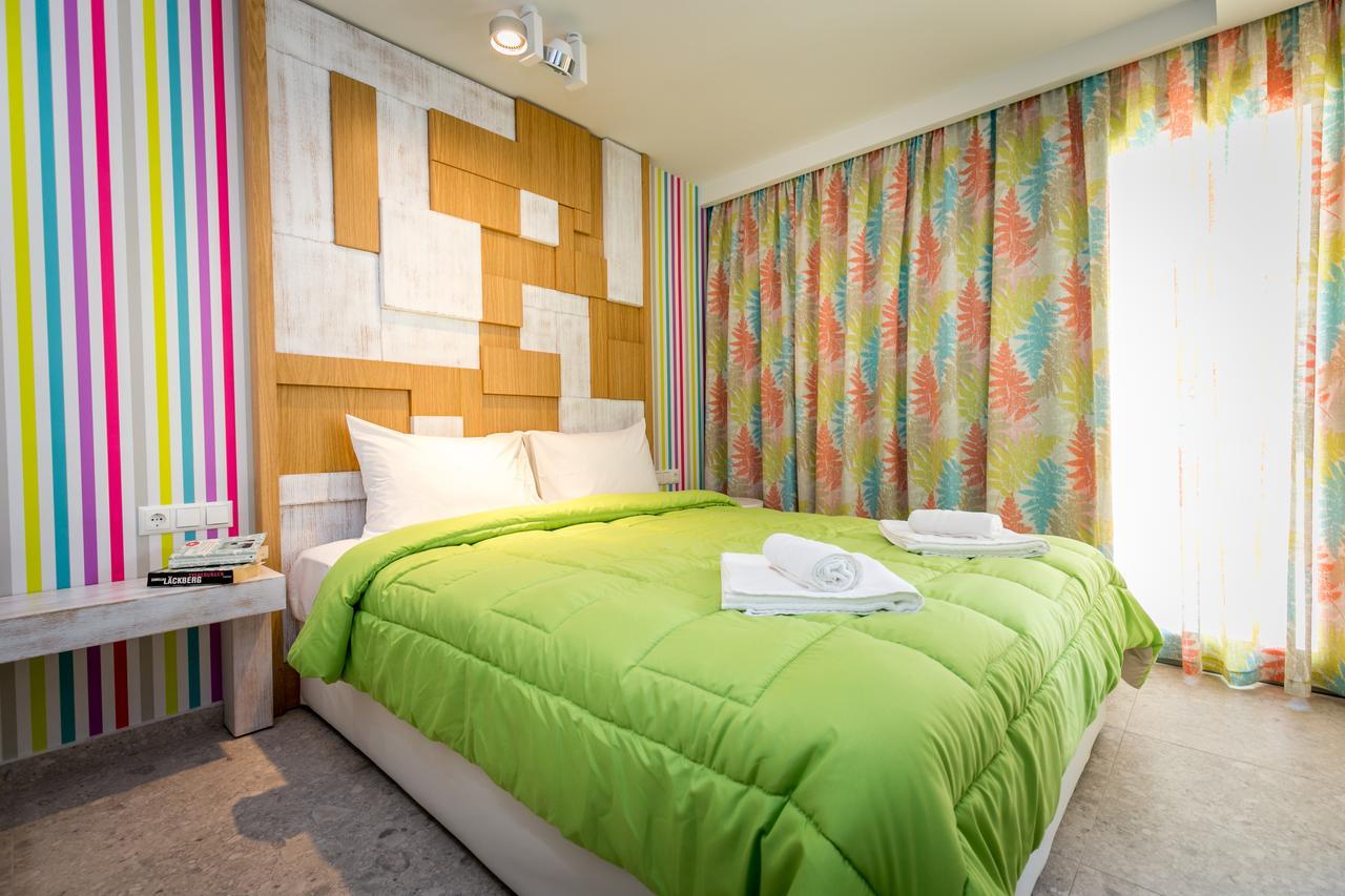 The Elegant Apartments Potos Exterior photo